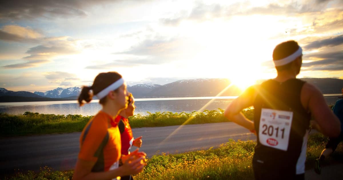 Maratona Tromsø (Sol da Meia Noite) — imagem do organizador